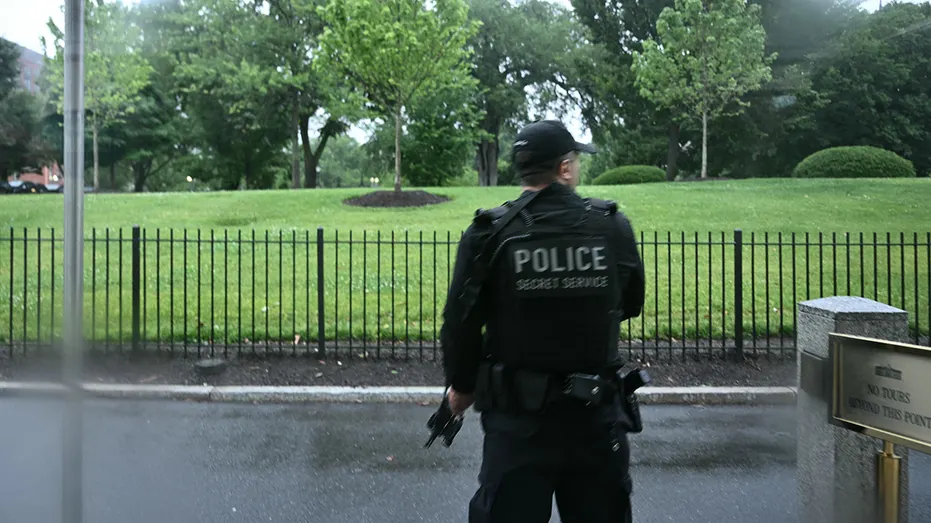 shots-reportedly-fired-near-white-house-fox-news-002
