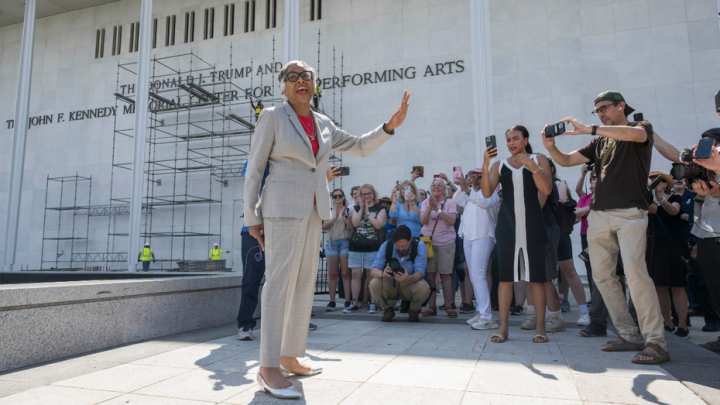 Dem who sued to remove Trump’s name from Kennedy Center now says venue becoming ‘lifeless husk’ in fresh fight