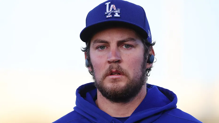 Trevor-Bauer4
