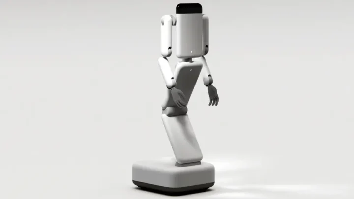 New wheeled robot says no thanks to humanoid hype