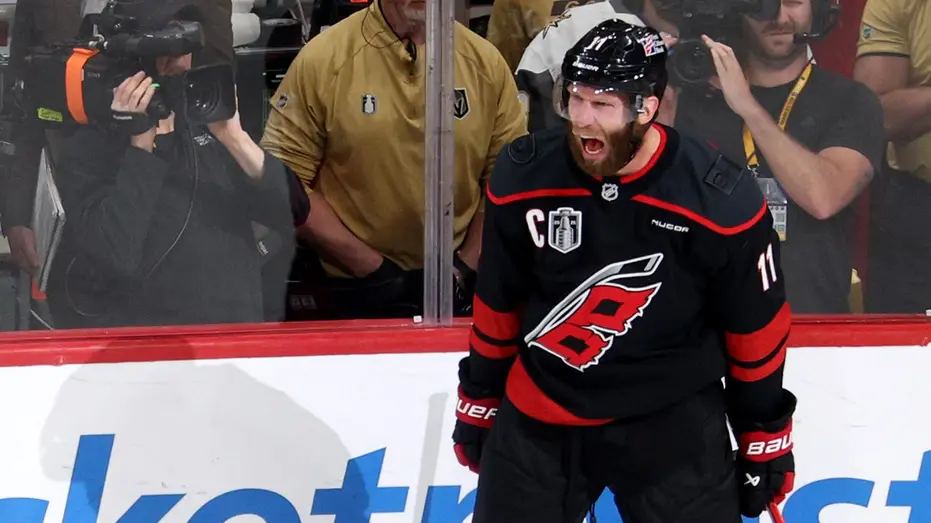 jordan-staal-game-5
