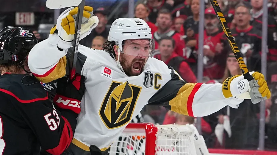mark-stone-vegas-golden-knights-goal-fox-news-001