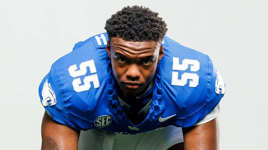 nic-smith-kentucky-football