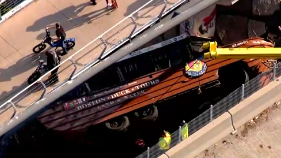 overturned-duck-boat