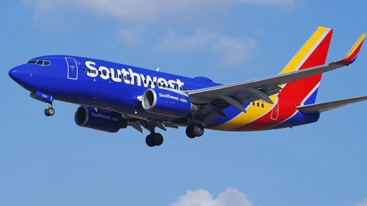 Southwest captain admits his ‘lip was quivering’ during co-pilot daughter’s surprise speech on final flight