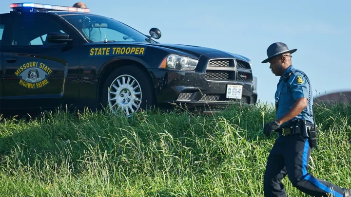 11 skydivers, one pilot killed in Missouri plane crash near airport