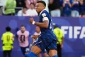 Kylian Mbappé’s seventh goal of the World Cup lifts France past Paraguay in physical Round of 16 match